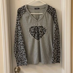 Super Cute leopard Detail Casual Shirt